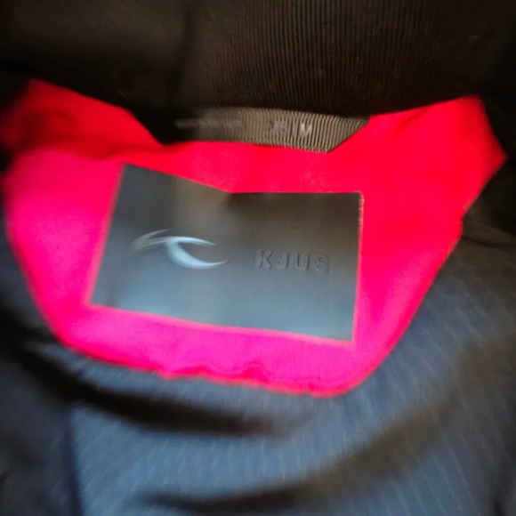 Kjus Women's Acrux Ski hooded Winter Snow Coat Jacket size 38 - Picture 10 of 16